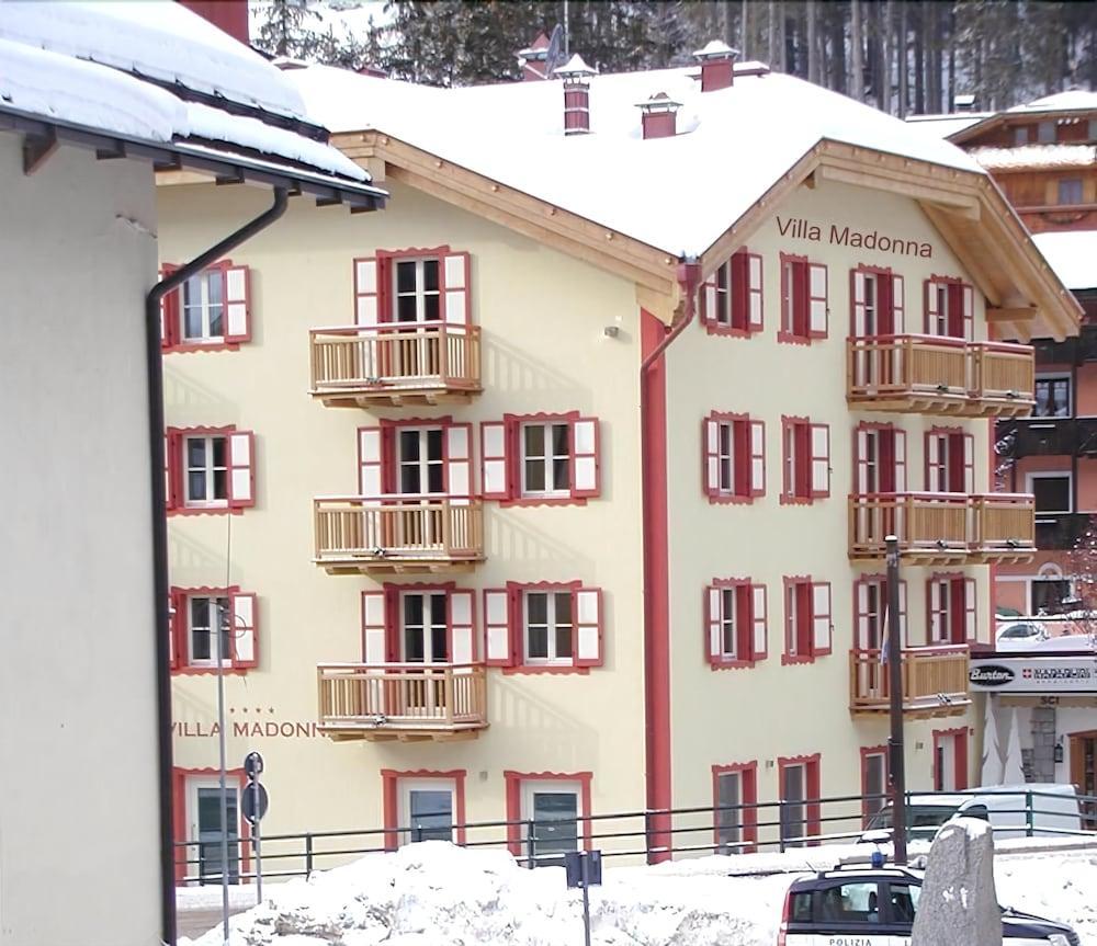 Hotel Villa Madonna 4*