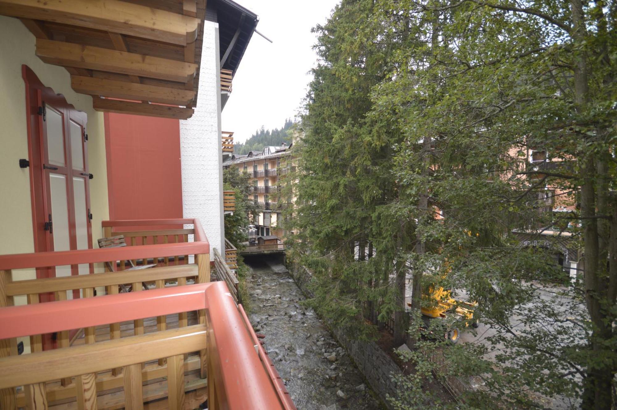 Villa Madonna 4*
